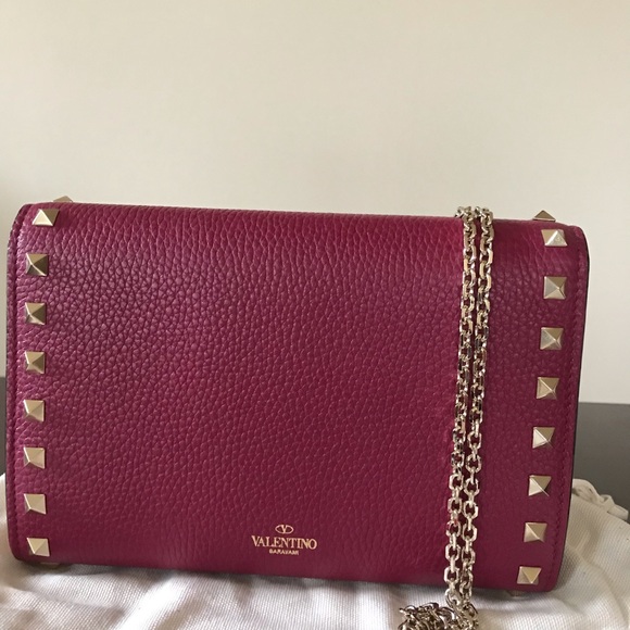 VALENTINO GARAVANI Rockstud Wallet On A Chain - Picture 4 of 14